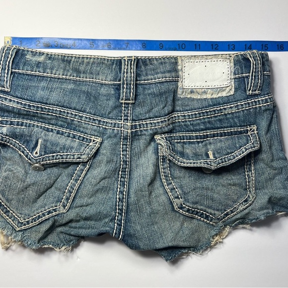 Y2K Vintage Elie Tahari Denim Jean Shorts | Size 24 | EUC - Picture 6 of 12